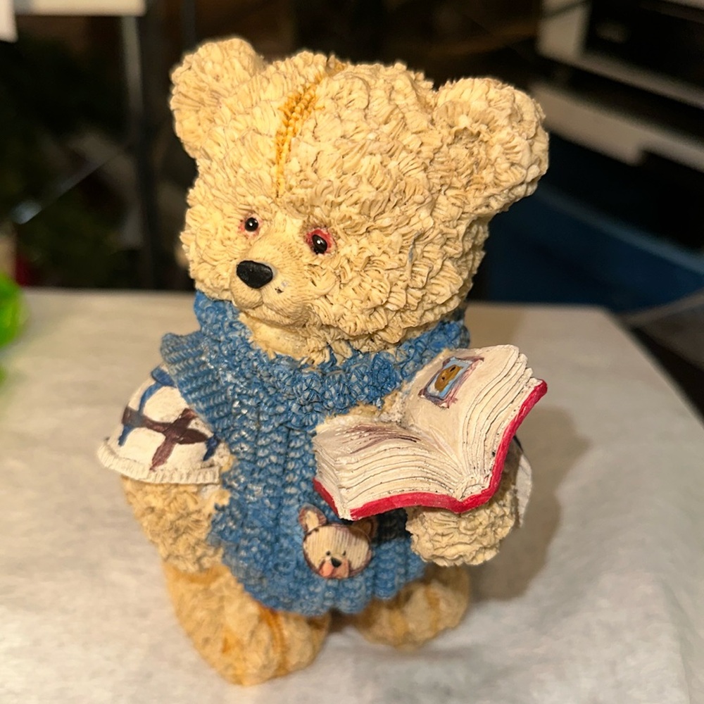 Vintage Resin Bear Reading Book, Wears Blue Sweater, 7” Tall, Clean. Greenbriar.
